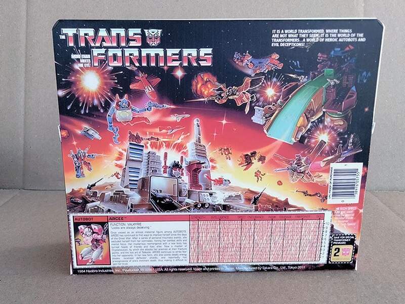 Transformers Earthrise Arcee Custom G1 Boxes By Simon Smith  (5 of 5)